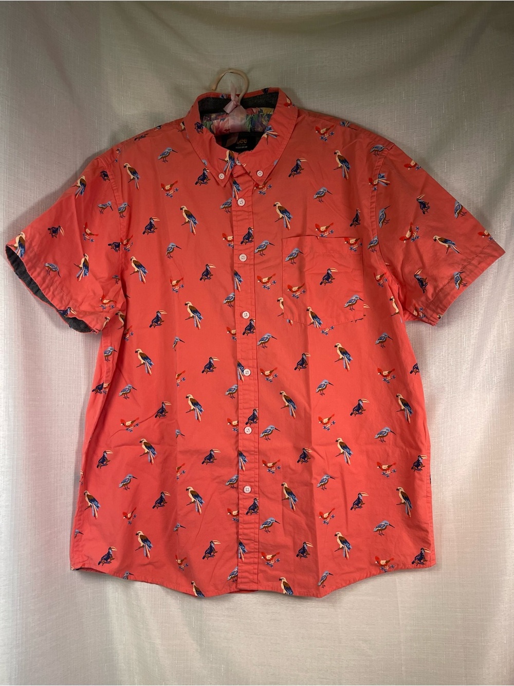 Lee Men's Coral Short-Sleeve Button-Down Shirt with Bird Print